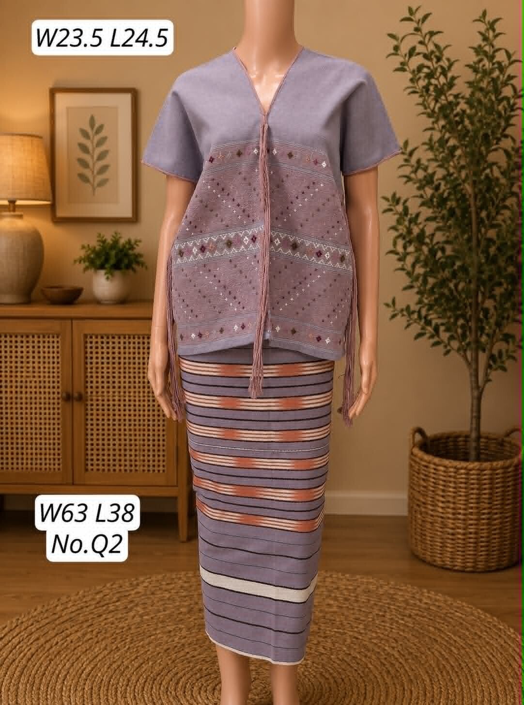 Women Chay Oo set