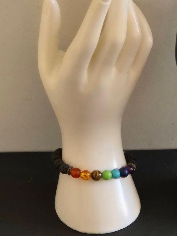 Chakra Armband mit Lava-Stein
