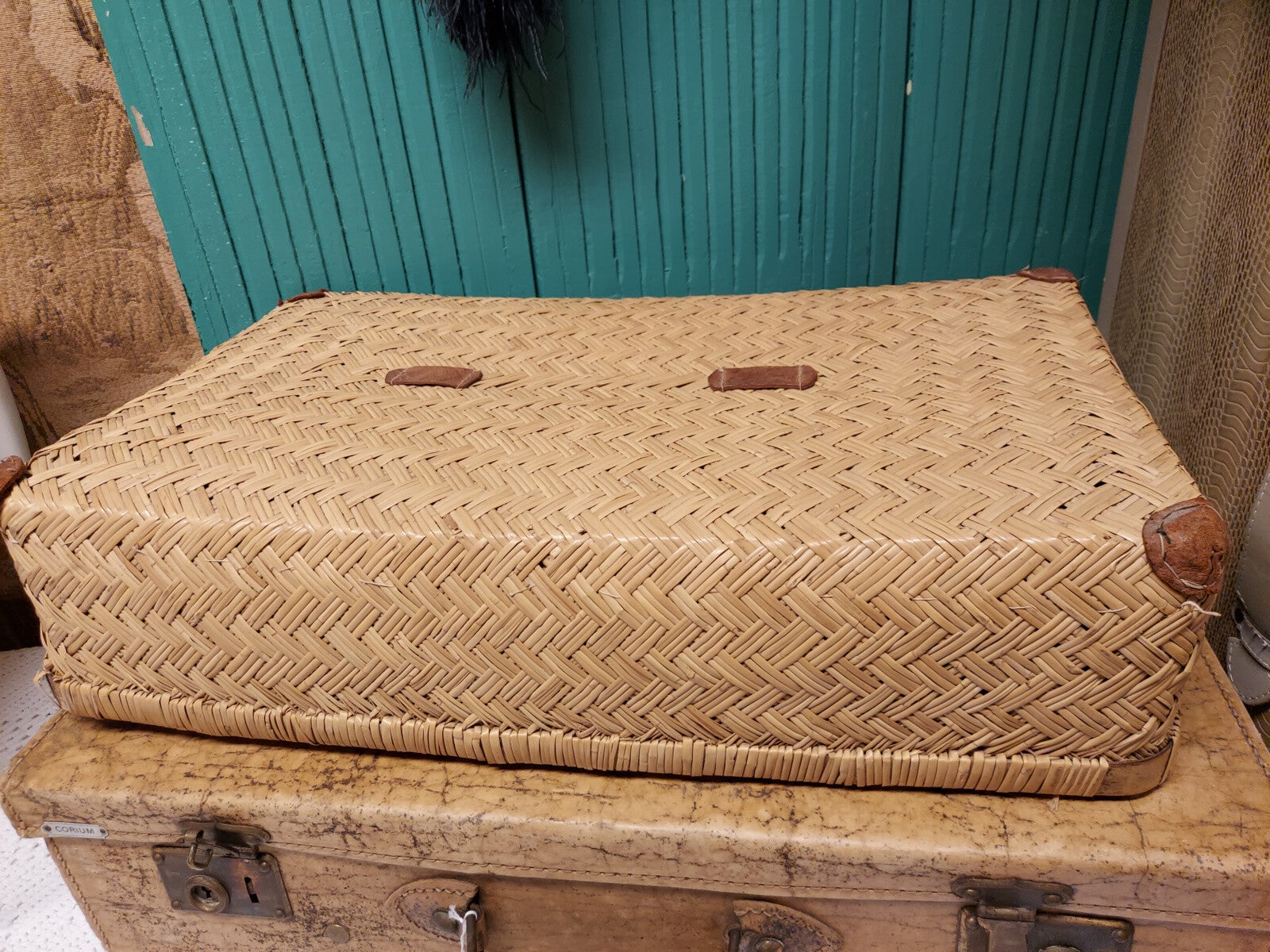 Rieten koffer