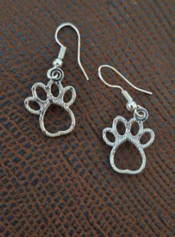 Paw Earring