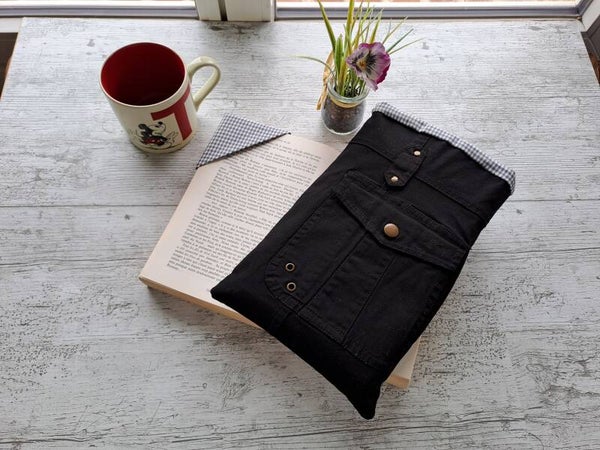 Pochette protège-livre en manteau recyclé avec marque-page assorti – Format broché et poche épais