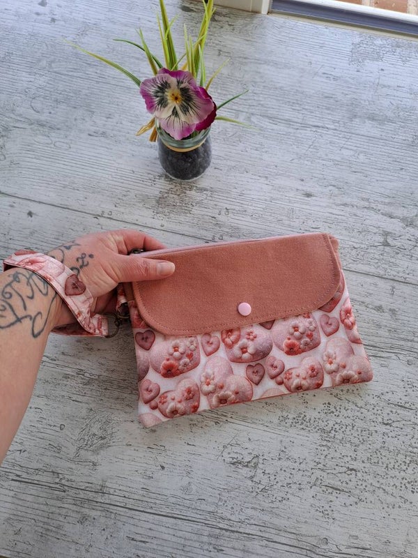 Pochette liseuse 6 pouces artisanale et écoresponsable – Création unique en tissus recyclés