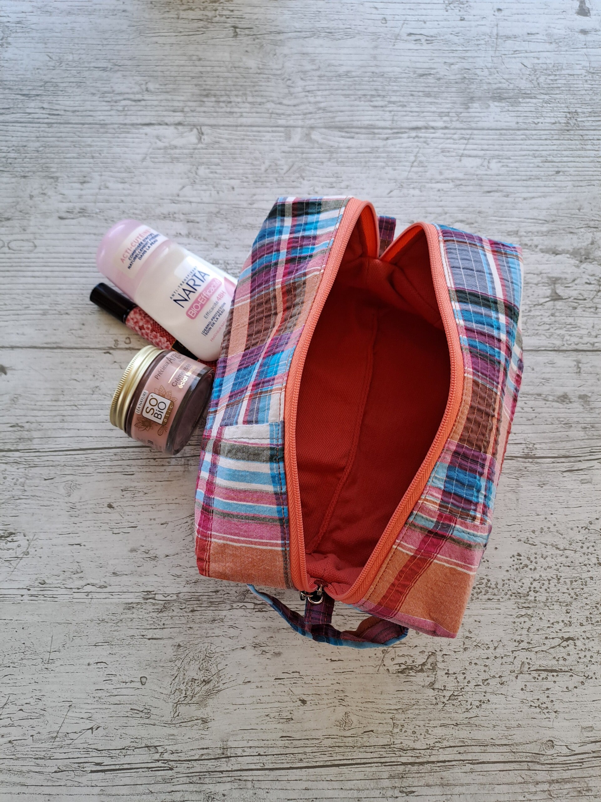 L'Indispensable Chemise – Trousse artisanale unique