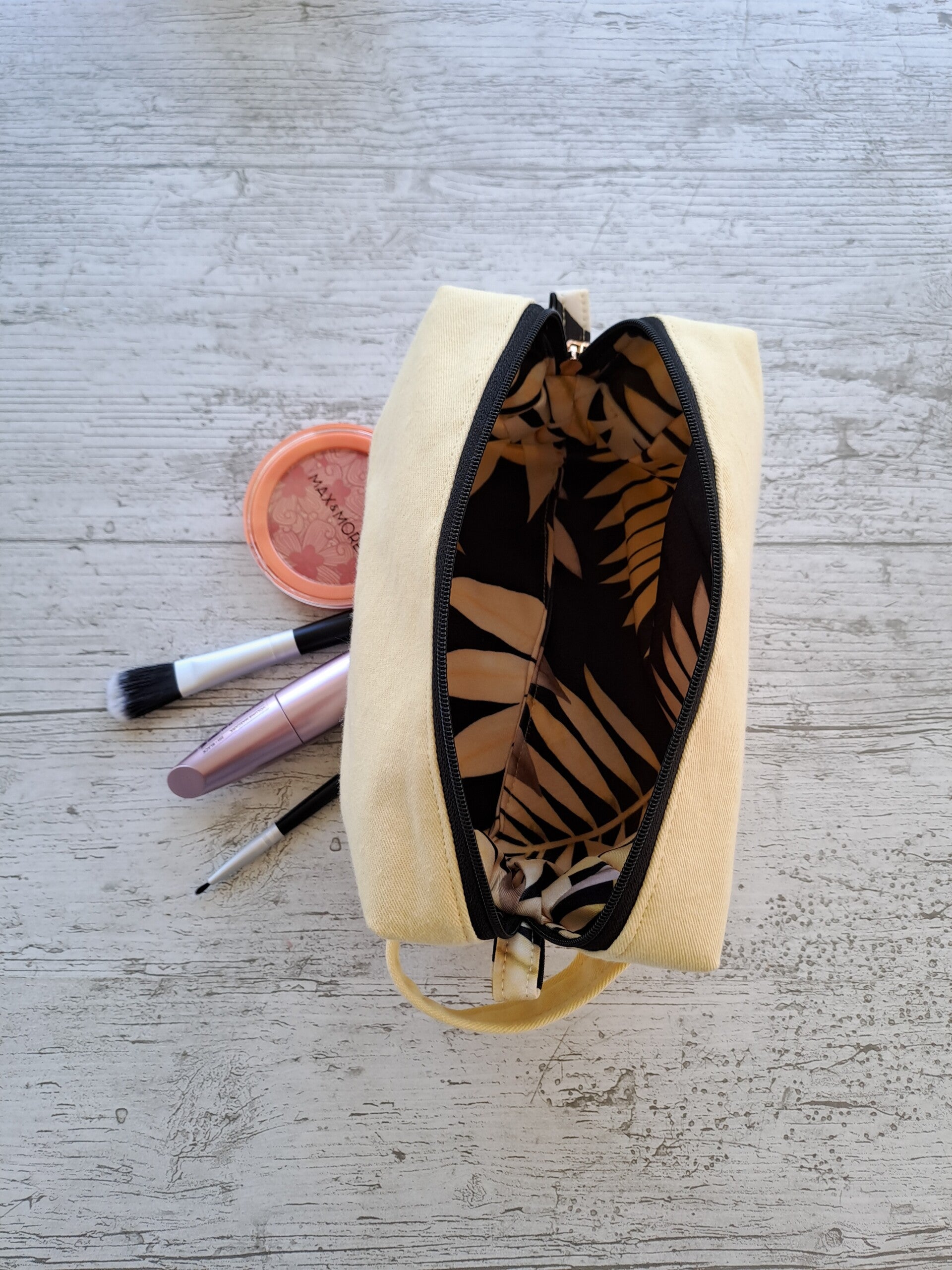 Trousse artisanale unique – La créative Jeans