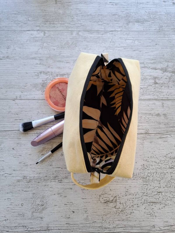 Trousse artisanale unique – La créative Jeans
