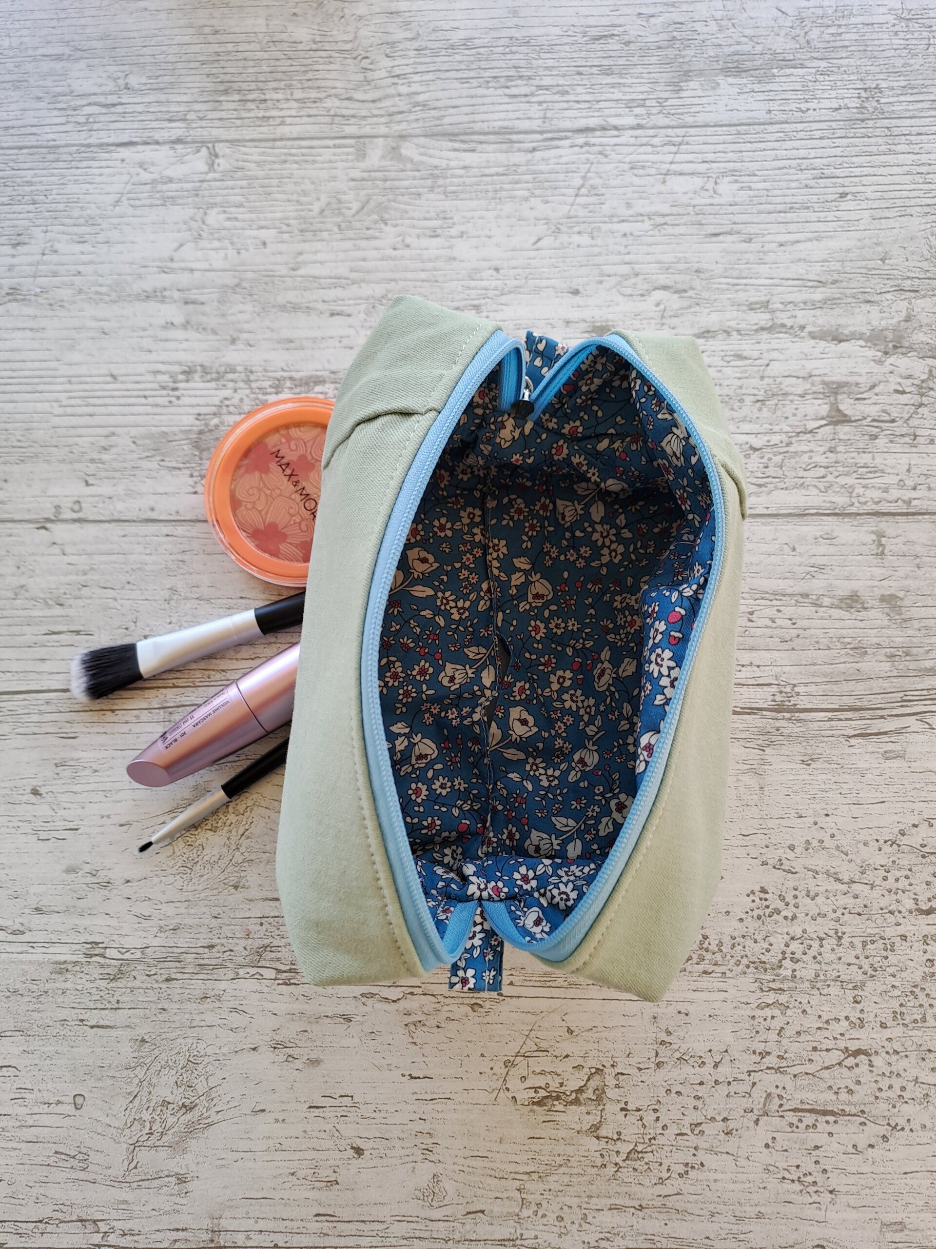 Trousse artisanale unique – La créative Jeans