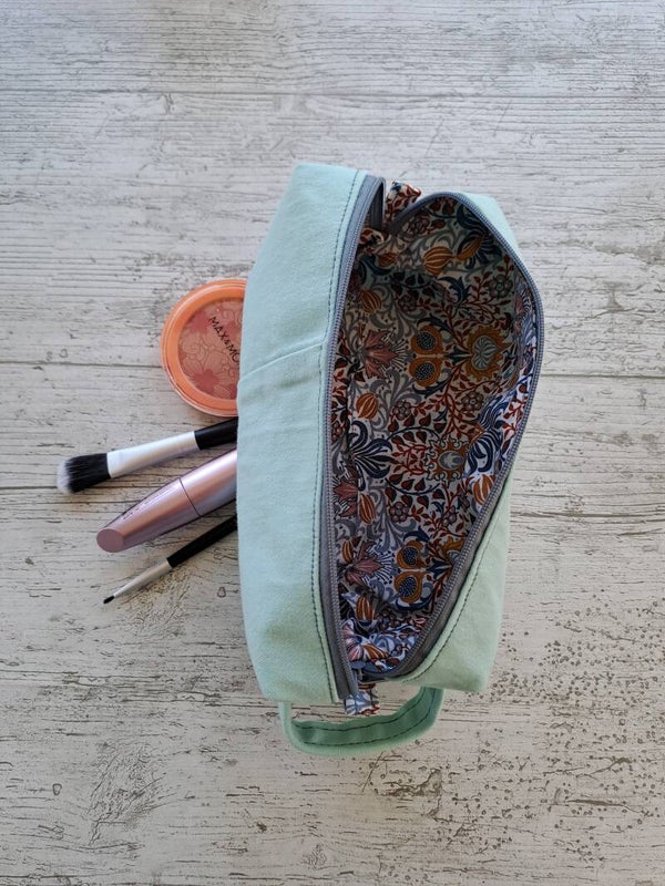 Trousse artisanale unique – La créative Jeans