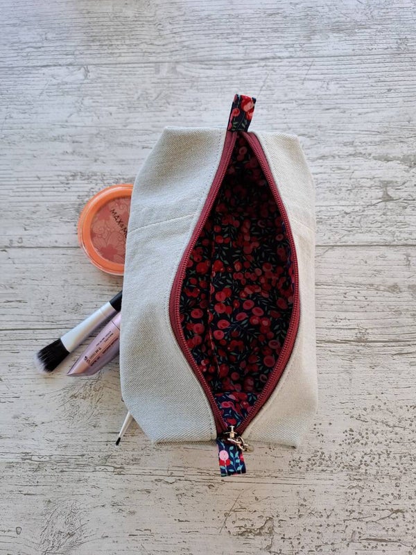 La Scolaire Jeans – Trousse artisanale unique