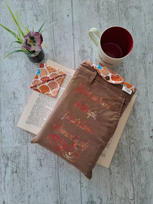 Pochette protège-livre en coton recyclé avec marque-page assorti – Format broché et poche épais