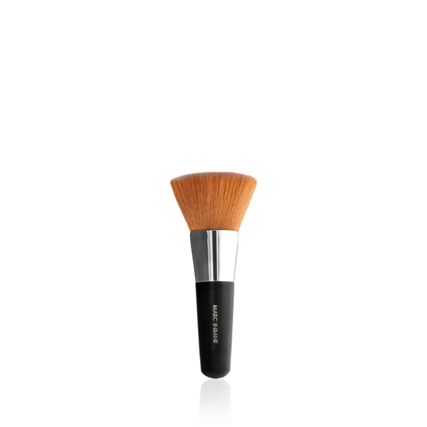 Kabuki brush
