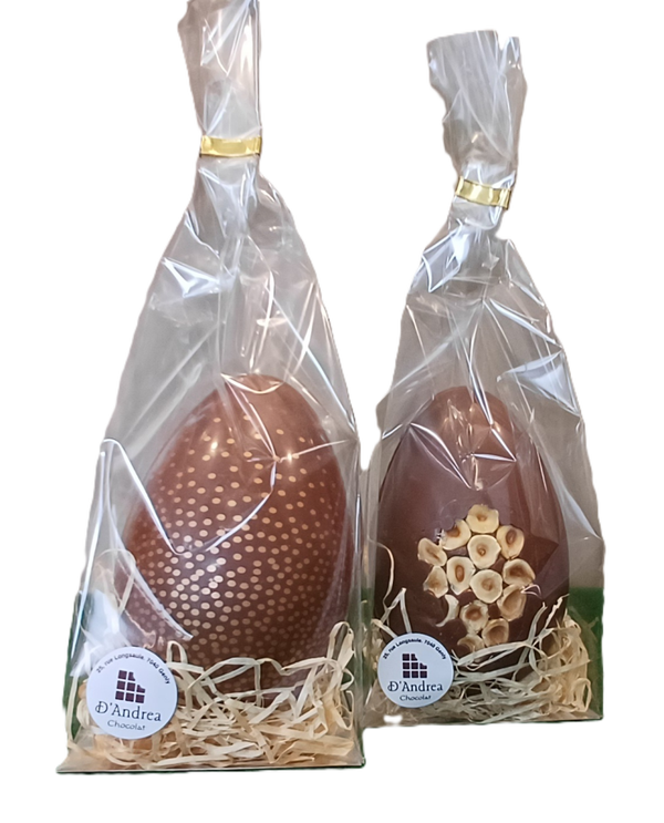 Oeuf design avec noisettes