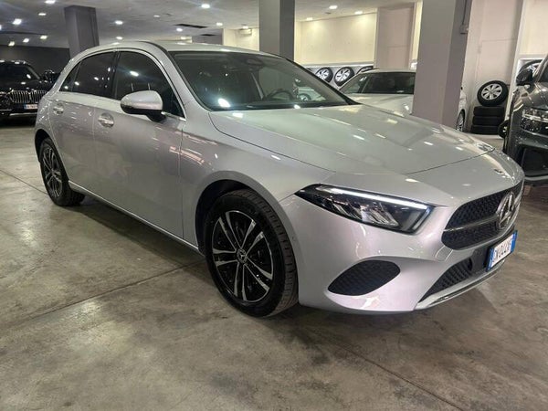 Mercedes-Benz A 250 e Plug-in Hybrid Advanced Auto