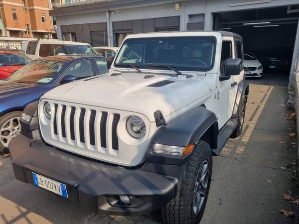 EEP Wrangler 2.0 Turbo Sahara