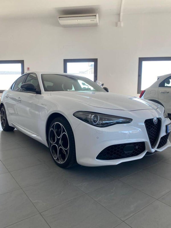 ALFA ROMEO GIULIA 2.2 TURBO DIESEL VELOCE Q4 210 CV AUTO