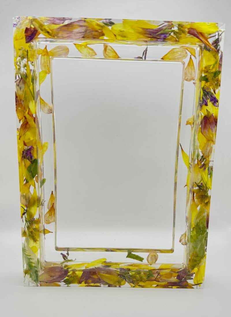 Flower Memorial Keepsake Picture Frame: Funeral Floral Preservation or Pet Loss Tribute