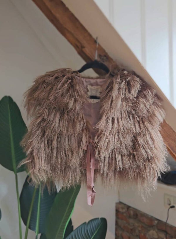 Vintage mongolian sheepskin waistcoat - size M