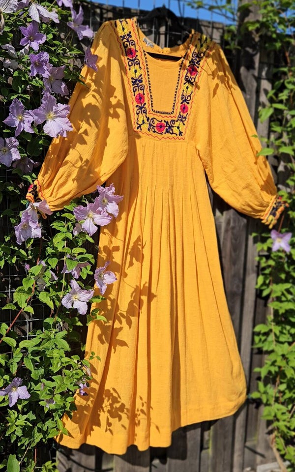 Vintage 1970s Indian cheesecloth gauze dress - size M/L