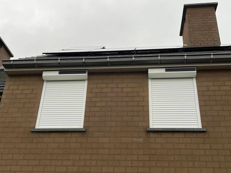 Installatie solar rolluiken in Wevelgem | firma Neyrinck uit Wervik 