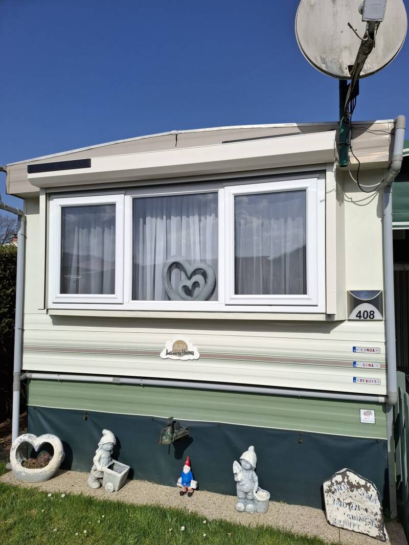 Rolluiken op zonne-energie geplaatst in Rendeux door Firma Neyrinck