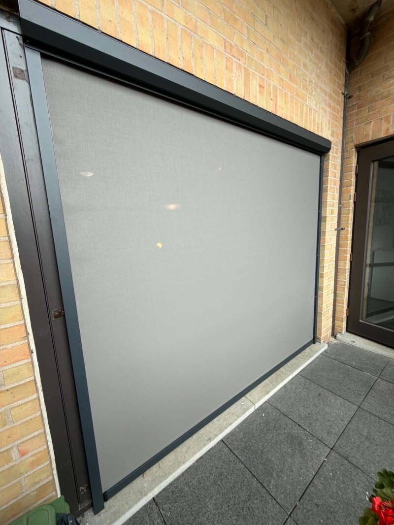 Zonwering geplaatst in Ieper door Firma Neyrinck uit Wervik 