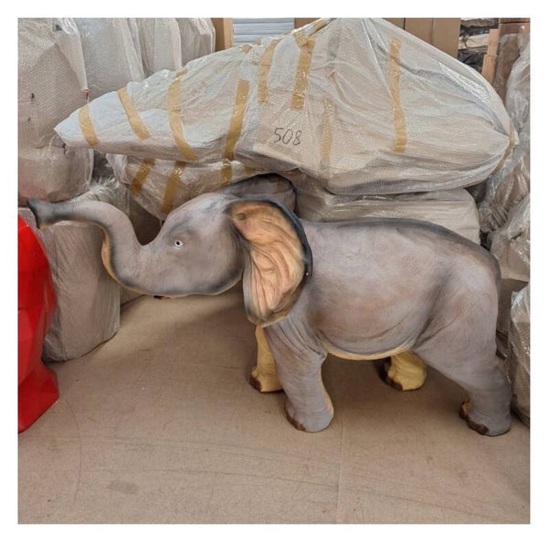 A1312 jungle 265 olifant   omhoog polyester résine 125 X 182 cm