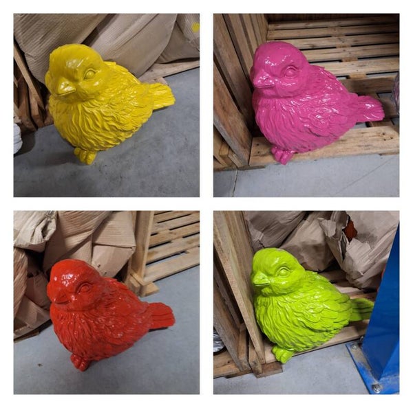 AZ168 pluim MUS  ROOD OF ROODBORSTJE polyester résine  pluim 45 CM