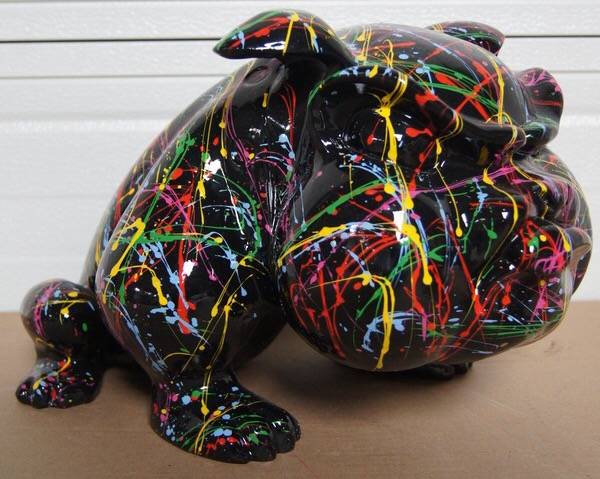 DHCB85 Funny Hond  Engelse buldog  zwart of wit multicolor spin polyester résine 130cm