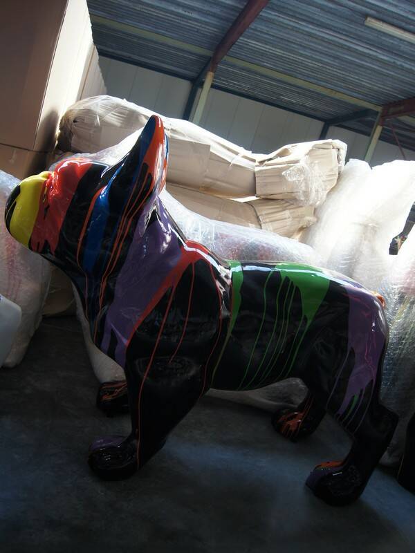 DHC91B France Buldog XXL zwart multicolor H160cm