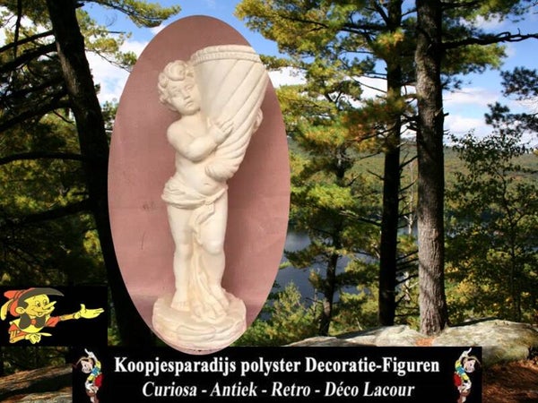 TB32 Tuin ENGEL MET VAAS polyester résine 80 CM