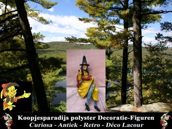 curiosa  Heks sexy zit polyester résine 50 CM