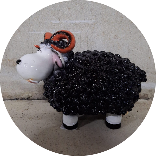 Funny Zwart cartoon schaap corn polyester résine 44 cm