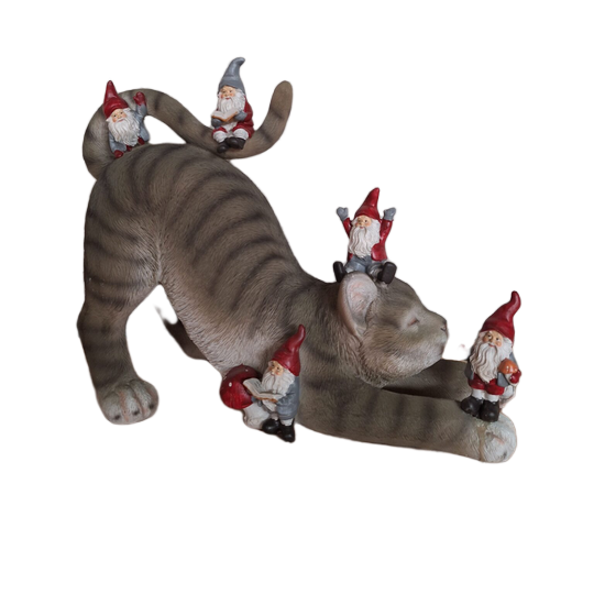 kat sluipend met kabouters  37 x 16 x 28 cm