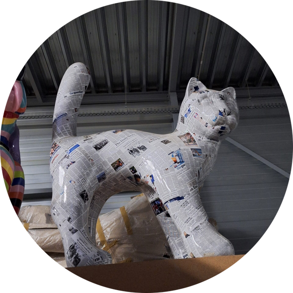 DPCR13 Parijse Kat super groot zwart multicolor drop polyester résine 200 cm