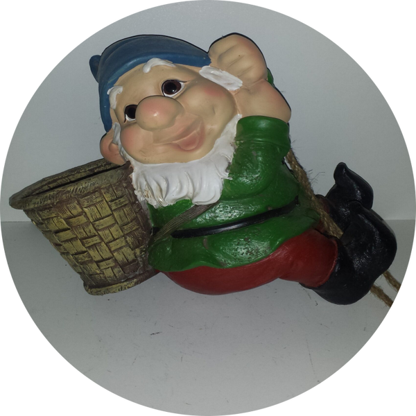 Hang kabouter met planter mand 30 cm verp 6