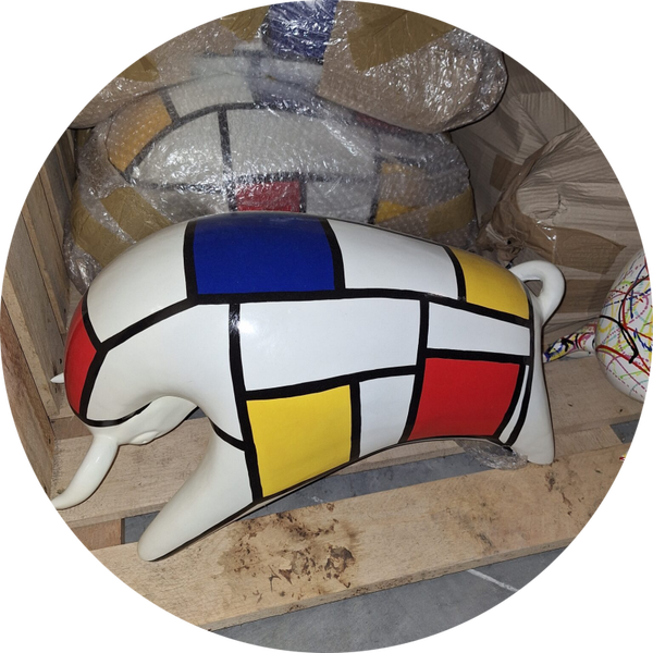 Funny Toro stier kunst mondriaan polyester résine 54 cm