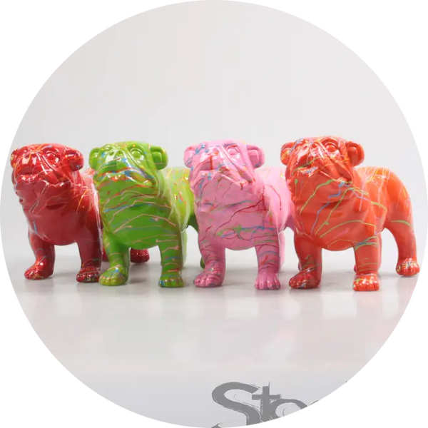 HOND ENGELSE BULL  4 ASS F/R/G/O SPRAY 18 CM verp 64