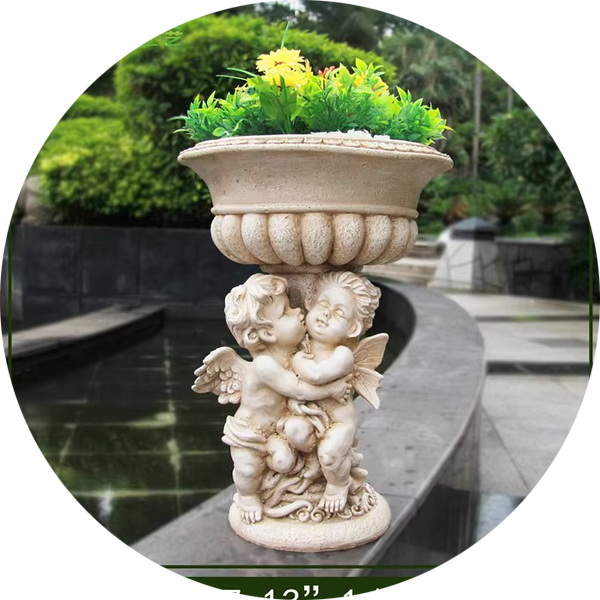 Engels met planter 31 x 31 x 44 cm minimaal 200 stuks