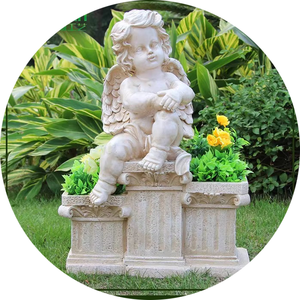 Engel zit bij 2 planter 38 x 51 cm minimaal 200 stuks