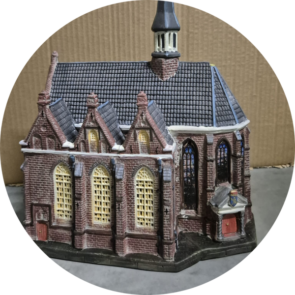 Kerst kapel  32 cm ass verp 6