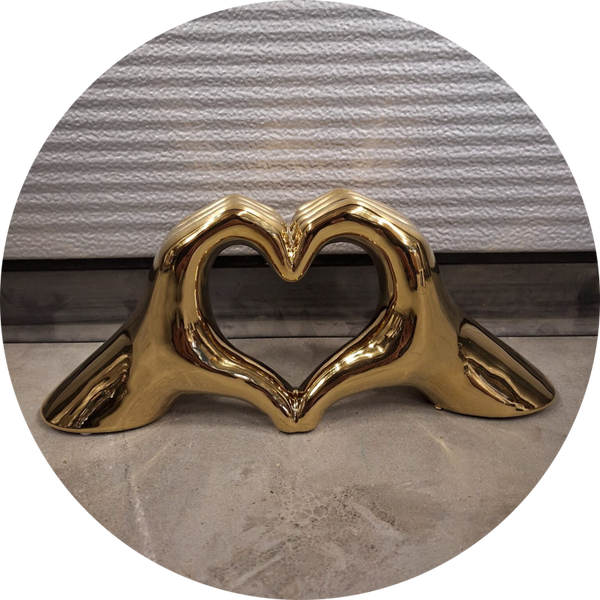 Design kunst handen hart 26 x 8 x 11 cm verp 12