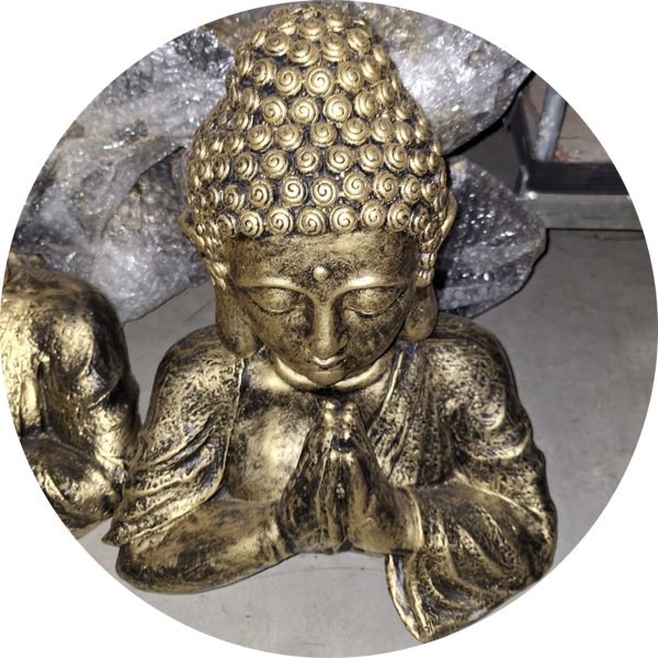 Boeddha biddend antiek goud 40 cm