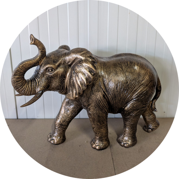 Olifant slurf omhoog antiek goud laminaat 72 x 31 x 52 cm