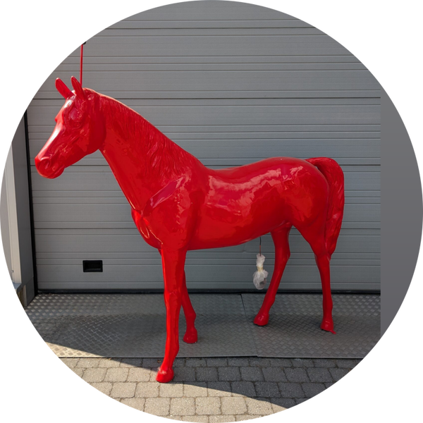 Paard levensgroot met lamp 185 cm