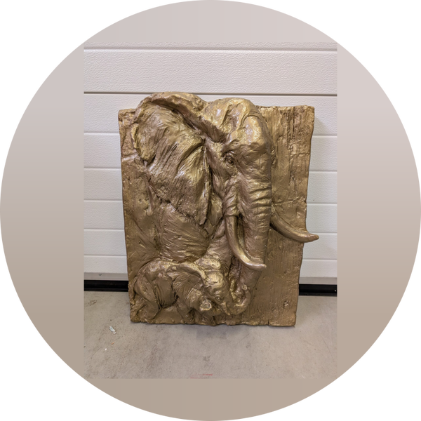 Olifant bord antiek goud  60 x 70 cm