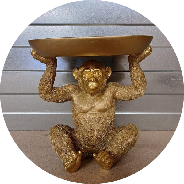 Aap zit met schaal goud 29  x 22 x 30 cm