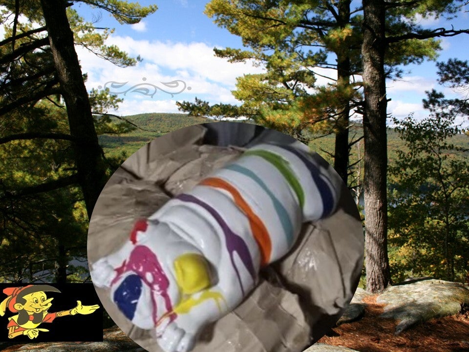 ligende hond wit multicolor druip 100 cm