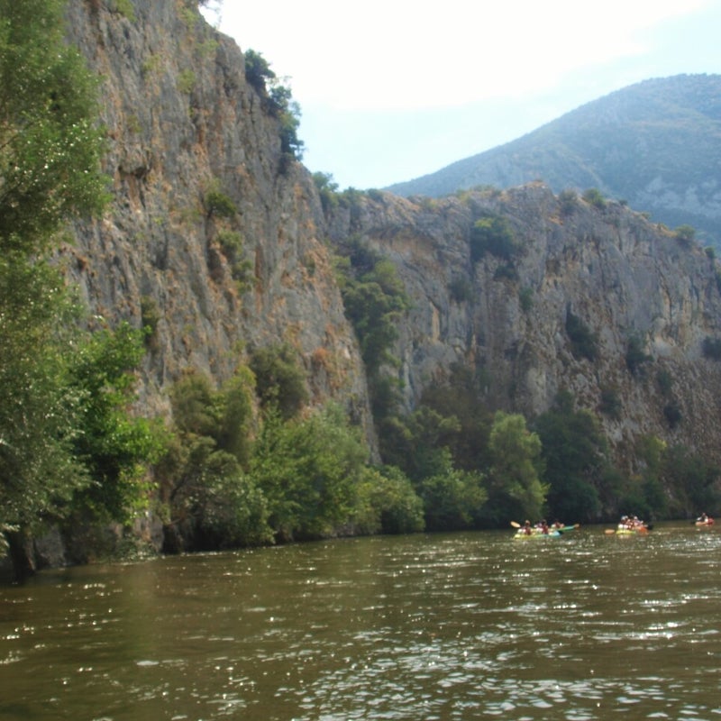 nestos-kajak-standard.jpg