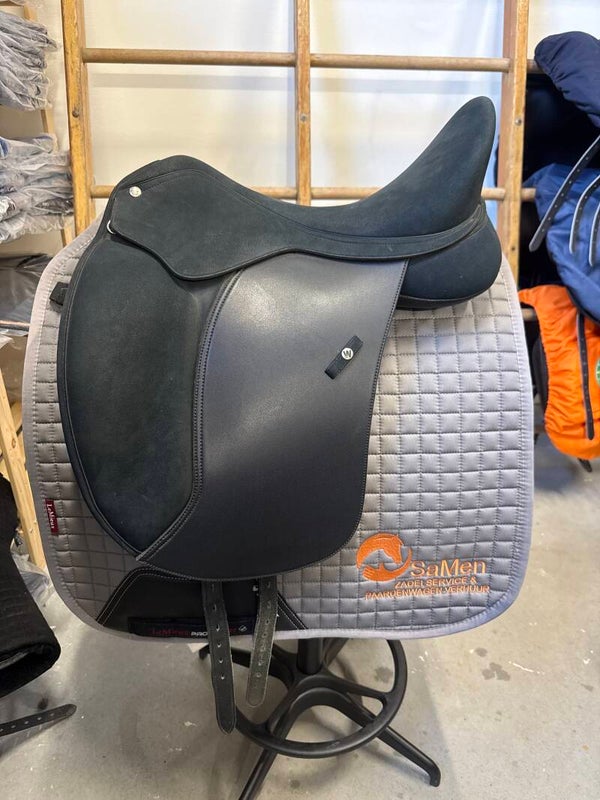 Wintec Pro HART dressuurzadel 17,5 inch