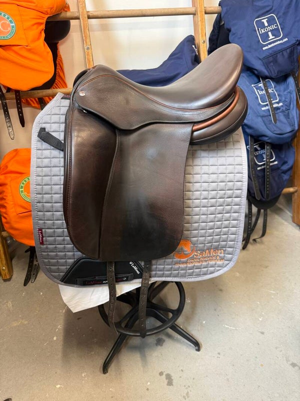 Schutte Hawkings 18 inch met balanskussens boommaat 30 (medium) donkerbruin