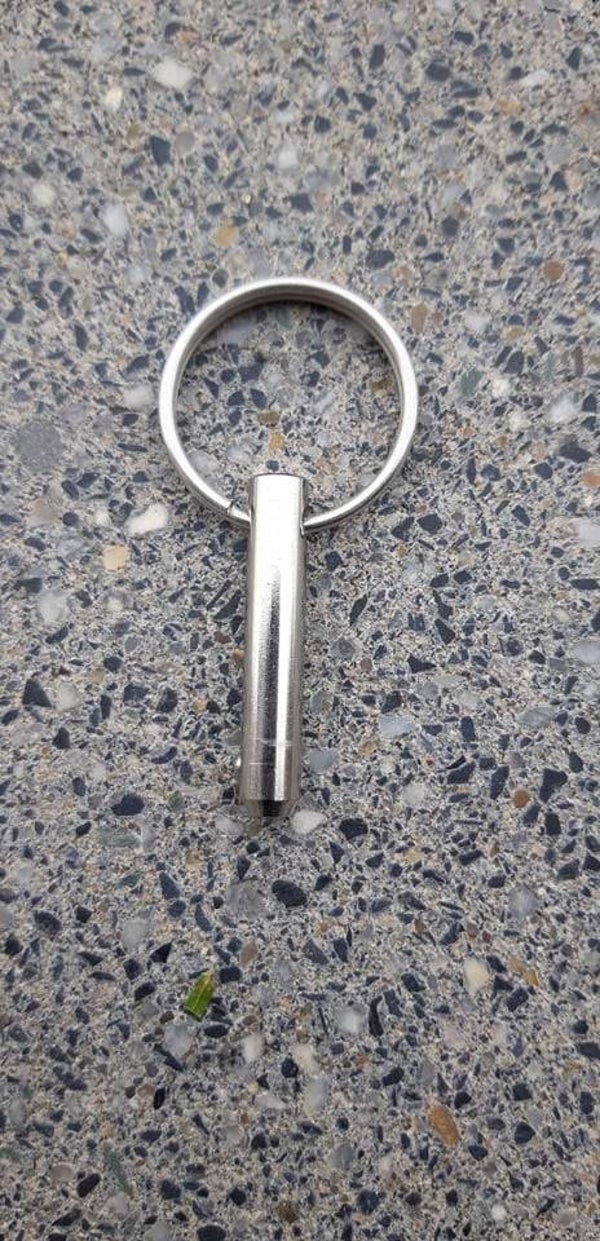 BORSTBOUT RVS 6MM MET VERENDE KOGELZEKERING